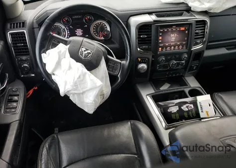 2015 Ram 1500 Sport из США, поврежденный, VIN 1C6RR6MT3FS722541